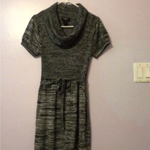 Winter dress size L by hooked up by lot